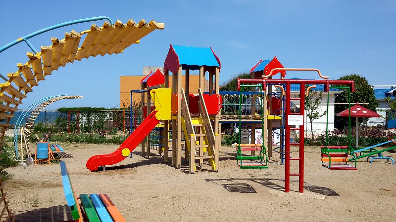 отель Энигма Крым Николаевка детская площадка