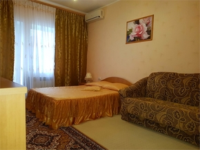 Гостевые дома в Николаевке